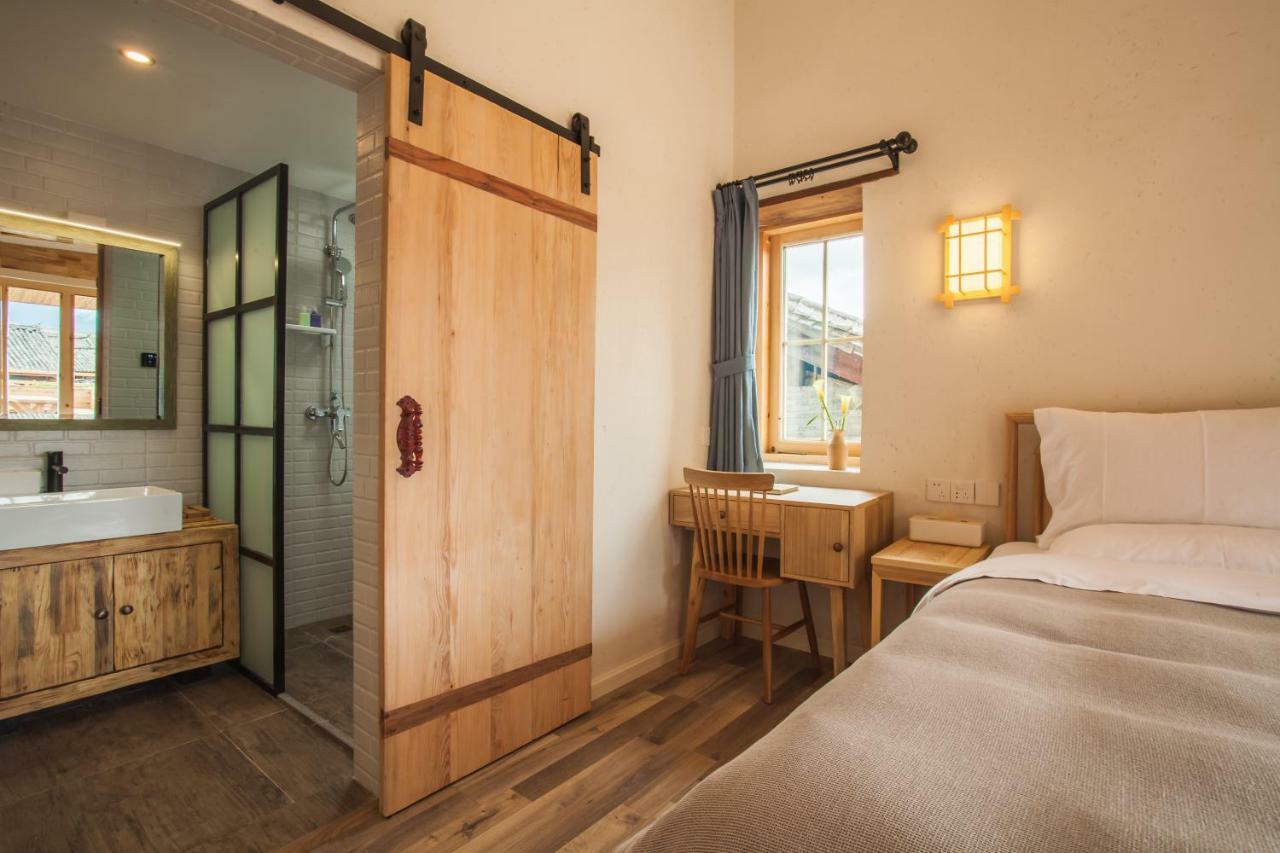 Eden Court Hotel Lijiang  Buitenkant foto